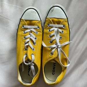 yellow low top converse